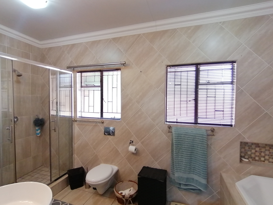 3 Bedroom Property for Sale in Stilfontein Ext 4 North West